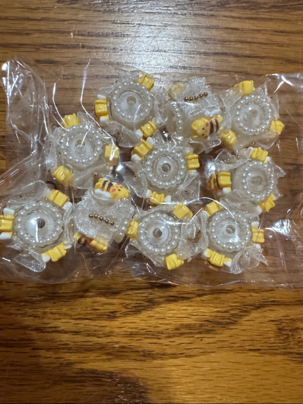10 piece Fancy Bee Beads.